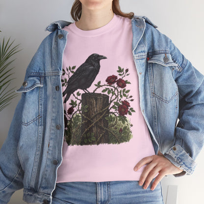 T-shirt Corbeau sur souche de rose — T-shirt graphique nature gothique