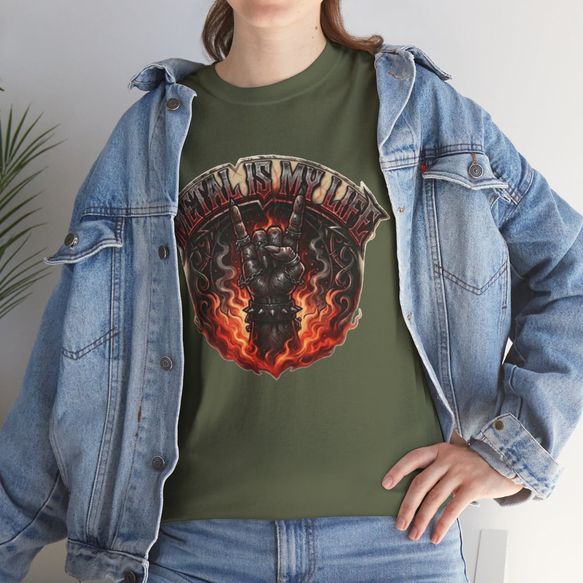 Metal is my life  T-Shirt